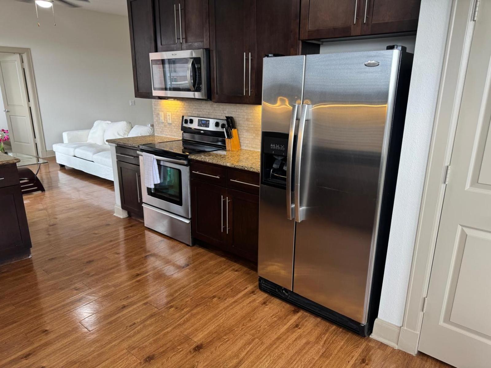 Gorgeous Furnished Apartments Near Texas Medical Center & Nrg Stadium Хюстън Стая снимка